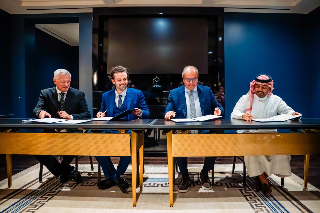 Representatives of WIOCC Group, AFC, Vision Invest and the U.S. DFC at the AFC-hosted roundtable in New York, where DFC announced its intention to join as an investor in WIOCC. Picture: Africa Finance Corporation (AFC)