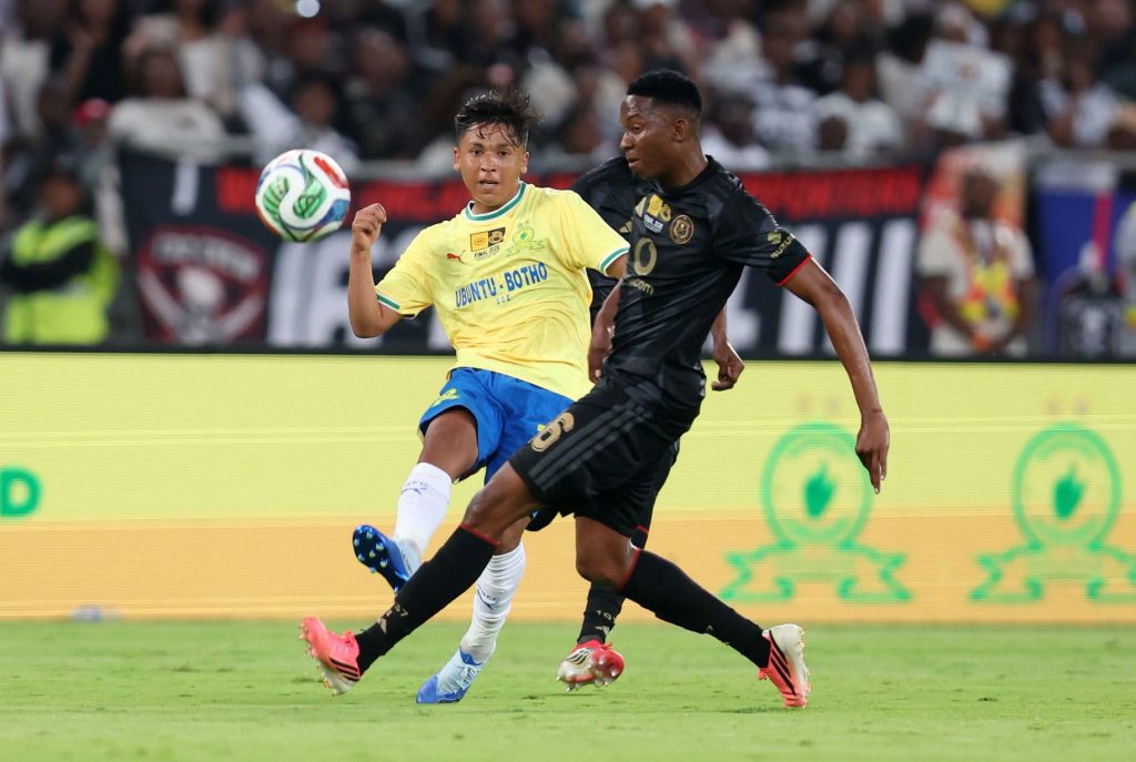 Memelodi Sundowns beat Orlando Pirates to claim the MTN 8 trophy.