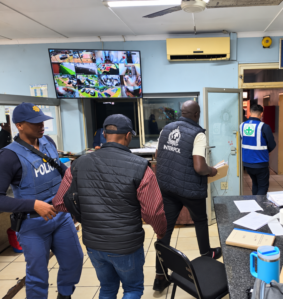 The man, wanted in Türkiye over offences allegedly committed in 2010, was arrested on Thursday, 1 October, by INTERPOL South Africa’s Fugitive Investigation Team. Picture: SAPS
